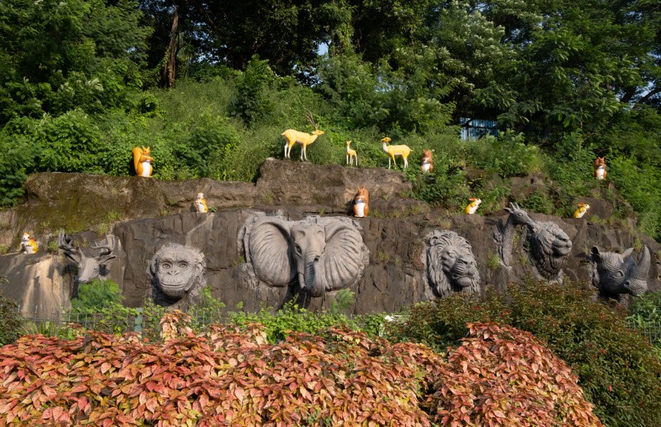 Mazagon Fort, Dockyard, India